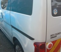 nissan-nv-200-small-4