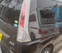 nissan-serena-small-6