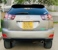 toyota-harrier-small-1