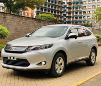 toyota-harrier-small-0