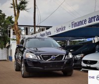 volvo-xc60-small-1