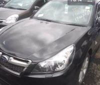 subaru-legacy-small-1