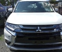 mitsubishi-outlander-small-3