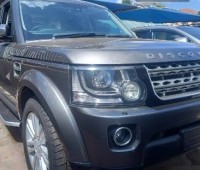 land-rover-discovery-4-small-1