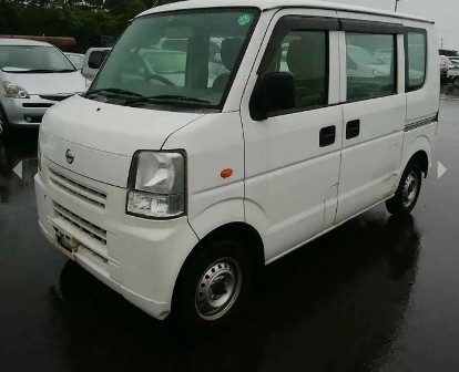 nissan-wagonr-big-0