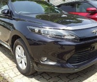 toyota-harrier-small-3