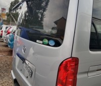 toyota-hiace-diesel-small-3