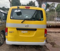 nissan-nv-200-small-2