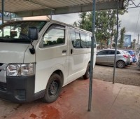 toyota-hiace-small-5