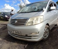 toyota-alphard-fairly-used-small-1