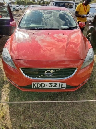 volvo-v40-big-0