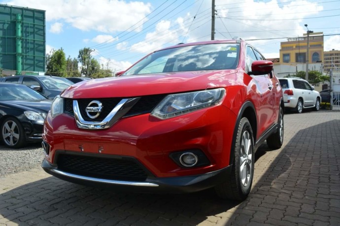 nissan-xtrail-big-2