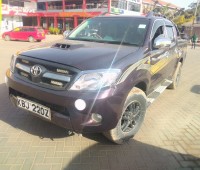 hilux-small-0