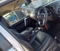 toyota-prado-small-4