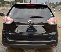 nissan-xtrail-small-2