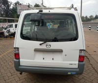 mazda-bongo-small-5