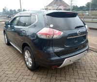 nissan-xtrail-small-2