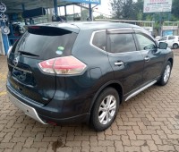 nissan-xtrail-small-3