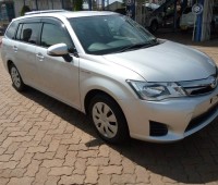 toyota-fielder-small-1