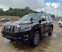 toyota-landcruiser-prado-small-4