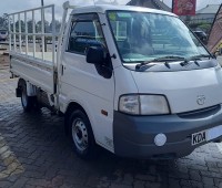 mazda-bongo-small-5