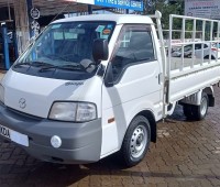 mazda-bongo-small-4