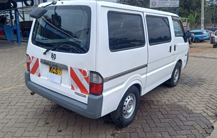 mazda-bongo-big-1