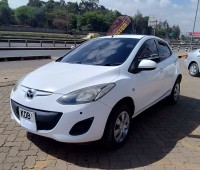 mazda-demio-small-0