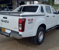 isuzu-dmax-small-3