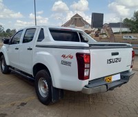 isuzu-dmax-small-1