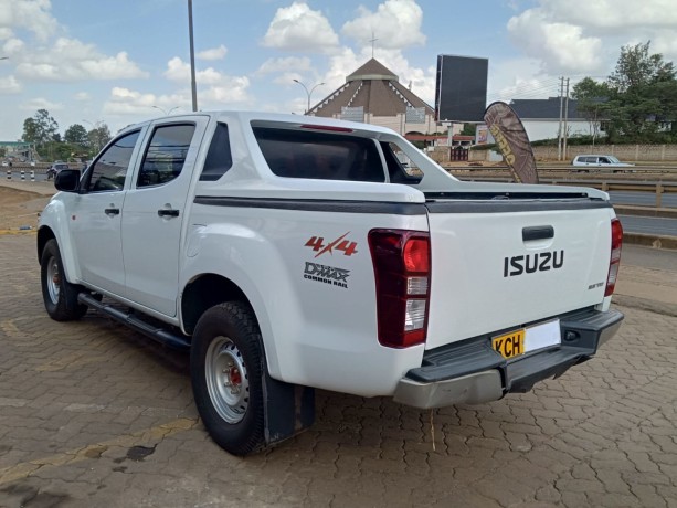 isuzu-dmax-big-1