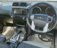 toyota-landcruiser-prado-small-1