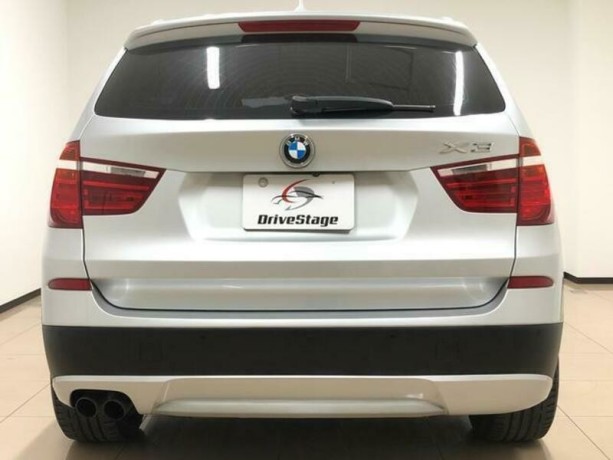 bmw-2t-series-big-2