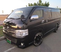 toyota-hiace-small-0