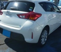 toyota-auris-small-8