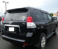 toyota-landcruiser-prado-small-1