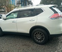 nissan-xtrail-small-3