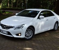 toyota-mark-x-small-3