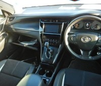 toyota-harrier-elegance-small-1