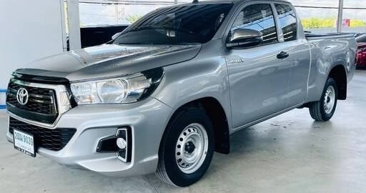 toyota-hilux-big-4