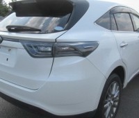 toyota-harrier-small-3