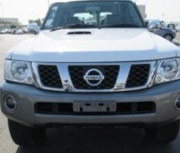 nissan-patrol-small-0