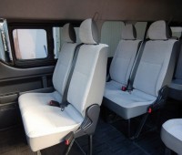 toyota-hiace-small-3