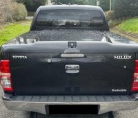 toyota-hilux-double-cab-small-2