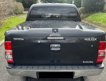 toyota-hilux-double-cab-big-2