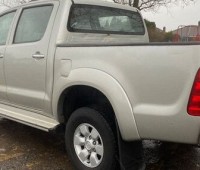 toyota-double-cab-small-4