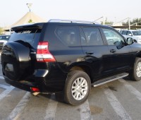 toyota-prado-small-3