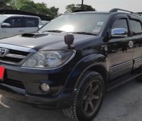 toyota-fortuner-small-5
