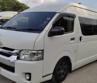 toyota-commutter-small-5