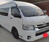 toyota-commutter-small-0